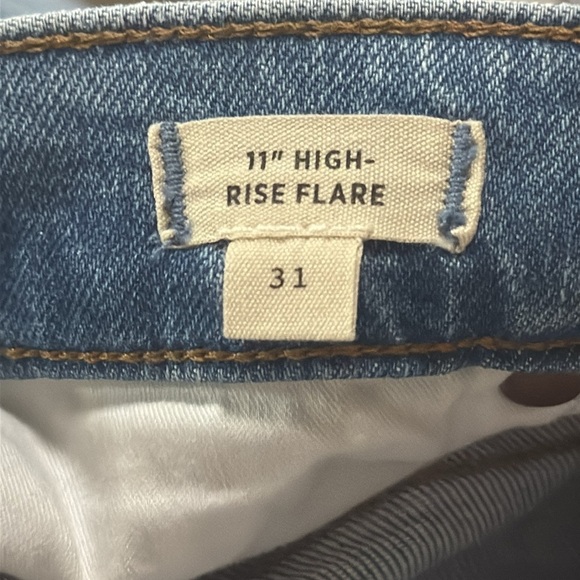 Madewell 11” High-Rise Flare Jeans Caine Wash - Picture 10 of 14